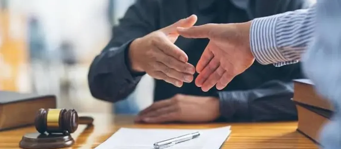 Client meeting a divorce attorney in Columbus, Ohio during a first consultation